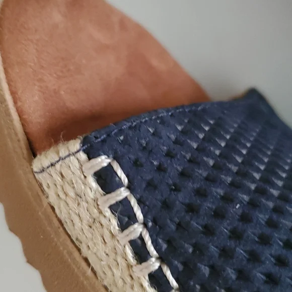 One Pair Walking Cradles Slide On Shoes - Picture 4 of 4